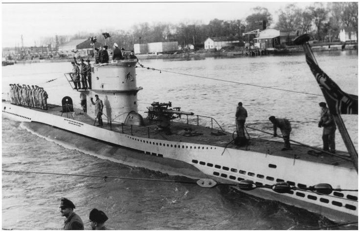 Thế chiến 1 cũng chứng kiến Hải quân Đức đưa vào hoạt động tàu ngầm U-boat Type 93. Đây là là loại tàu ngầm nổi tiếng nhất Chiến tranh Thế giới thứ 1, nó đánh dấu sự ra đời của một trong những mẫu khí nguy hiểm nhất của Quân đội Đức lúc đó.