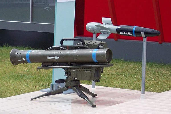 Kết quả là các mẫu tên lửa cải tiến đã được tạo ra, có ký hiệu là Milan-2. Việc sản xuất hàng loạt các tên lửa này bắt đầu vào năm 1984 và đến năm 1985 thì bắt đầu bàn giao cho các lực lượng vũ trang của Đức và Pháp. Hiện nay ATGM Milan-2 được sử dụng trong quân đội 40 quốc gia.