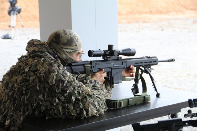 Những thiết kế của khẩu súng bắn tỉa SVCh cho thấy, đây là mẫu súng bắn tỉa cần thiết cho quân đội Nga và các lực lượng bán quân sự, khi Quân đội Nga hiện đại hóa lực lượng lục quân của họ.