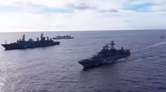 Liên quan đến cuộc tập trận lớn gần Hawaii này, Bộ Quốc phòng Nga ngày 21/6 cho biết, trong cuộc tập trận của Hạm đội Thái Bình Dương ở khu vực trung tâm Thái Bình Dương, Hải quân Nga đã thực hiện nhiều nhiệm vụ, trong đó có nhiệm vụ tiêu diệt các nhóm tàu sân bay của đối phương.