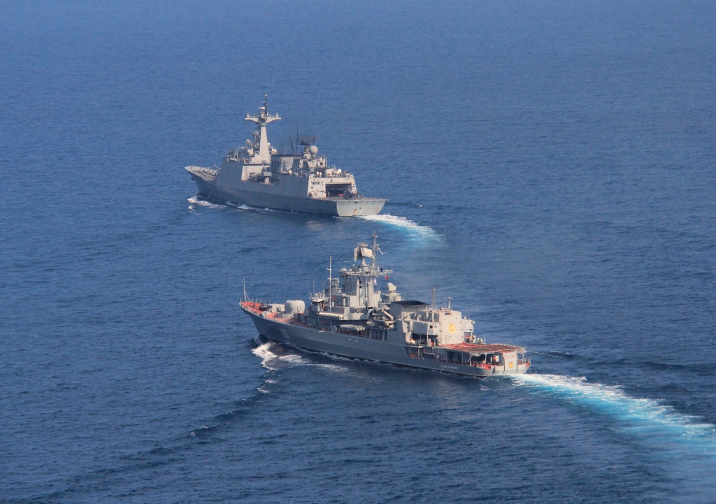 Kể từ đó, Mỹ, Anh và các quốc gia thành viên NATO khác đã hướng dẫn, giúp đỡ quốc gia giáp Biển Đen này, xây dựng lại hạm đội hải quân và lực lượng đặc biệt. Mùa hè năm nay, công việc này đã tiến thêm một bước nữa, giúp Ukraine đạt được khả năng tương tác với các lực lượng NATO.