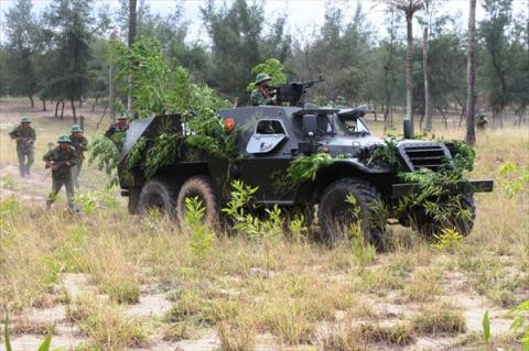 Ngoài ra xe cũng có thể sử dụng để hỗ trợ hỏa lực cho bộ binh, tiêu diệt các loại xe vận tải, xe bọc thép hạng nhẹ của đối phương cũng rất hiệu quả.