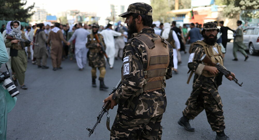 Khả năng ngăn chặn hoạt động bạo lực của Taliban cũng là một thử nghiệm quan trọng đối với sự cai trị ban đầu của họ. Vì một trong những mục tiêu nổi bật của Taliban khi tiếp quản chính quyền Afghanistan là kết thúc cuộc xung đột kéo dài bốn mươi năm và mang lại hòa bình, an toàn cho người dân.