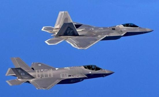 Các bản vẽ kỹ thuật này liên quan đến các thành phần của nhiều loại máy bay, tên lửa, xe tăng, động cơ tuabin khí và các sản phẩm điện tử quân sự. Những bản vẽ đã xuất khẩu, được mô tả là rất chi tiết.