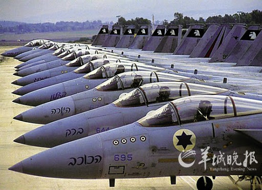 Israel được xếp hạng 20 thế giới so với 13 của Ai Cập; hiện Không quân Israel có khoảng 255 máy bay chiến đấu, tất cả trong số máy bay chiến đấu này, có chất lượng tốt hơn máy bay chiến đấu của Ai Cập, cũng như toàn bộ khu vực Trung Đông.