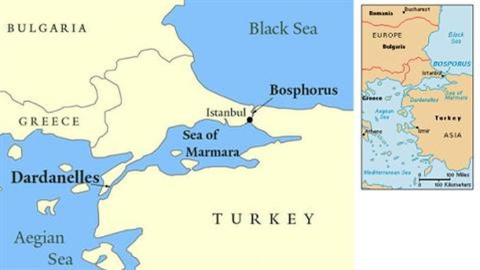 Tuy nhiên, Nga phải đối mặt với những thách thức nghiêm trọng trong việc duy trì sự hiện diện hải quân ở Địa Trung Hải, do nền kinh tế Nga đang suy thoái; đặc biệt là việc khó khăn trong việc cung cấp cho các lực lượng của Hải quân Nga, tại khu vực Địa Trung Hải, thông qua điểm nghẽn Bosporus trong thời chiến.