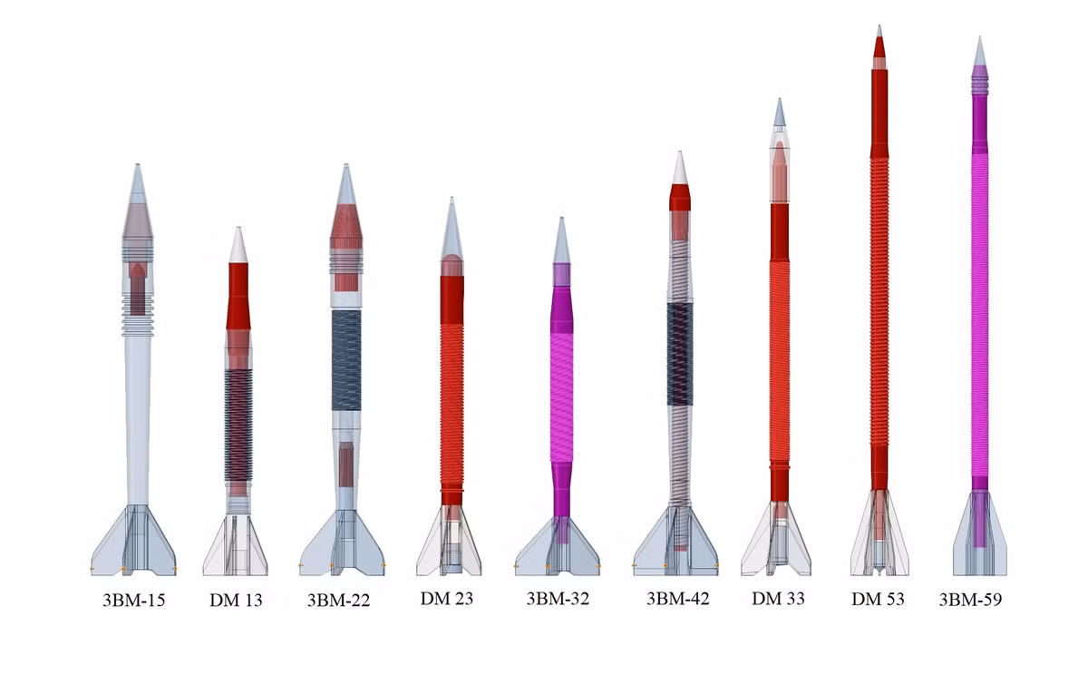 Việc sử dụng pháo tăng 2A82-1M và cải tiến hệ thống nạp đạn tự động, cho phép T-90M sử dụng những loạt đạn xuyên giáp động năng mới, được phát triển cho những phiên bản xe tăng thế hệ tiếp theo của Nga như 3BM60 Svinets-1/2.