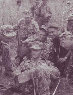 Một trong những tài liệu nổi tiếng về một trận đánh của đặc nhiệm GRU trong chiến tranh ở Việt Nam từng được Nga giải mã và đăng tải trên tờ Công An Nhân Dân. Đó là trận đánh của đặc nhiệm GRU vào thẳng căn cứ sân bay của Mỹ để lấy trộm một trực thăng tấn công Cobra.