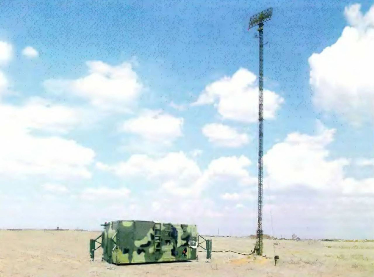 Mạng mô-đun của radar Struna-1, có thể được kết nối với hệ thống giám sát trung tâm, hệ thống này có thể được đặt rất xa mô-đun và được kết nối thông qua liên kết dữ liệu không dây vi-ba.