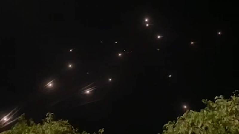 So với các loại vũ khí hiện đại, những đầu đạn thô sơ này ít gây sát thương, nhưng tác động của tên lửa chủ yếu là tinh thần, có thể buộc người Israel phải gián đoạn cuộc sống bình thường của họ, khi còi báo động vang lên và buộc phải ẩn náu trong hầm trú ẩn. Nhiều người già đã phải nhập viện về loại tên lửa này.