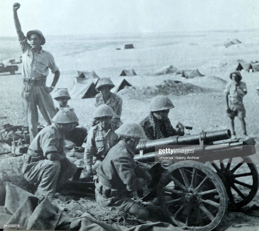 Phần lớn lịch sử của Israel, dù tốt hay xấu, đều được viết bằng chiến tranh. Từ cuộc Chiến tranh giành độc lập năm 1948 đến nay, các lực lượng Israel đã phải liên tục sử dụng vũ khí, để bảo vệ nhà nước Israel hoặc các lợi ích của họ gần như hàng năm. Ảnh: Quân đội Israel trong cuộc chiến tranh năm 1948 – Nguồn: Gettyimages