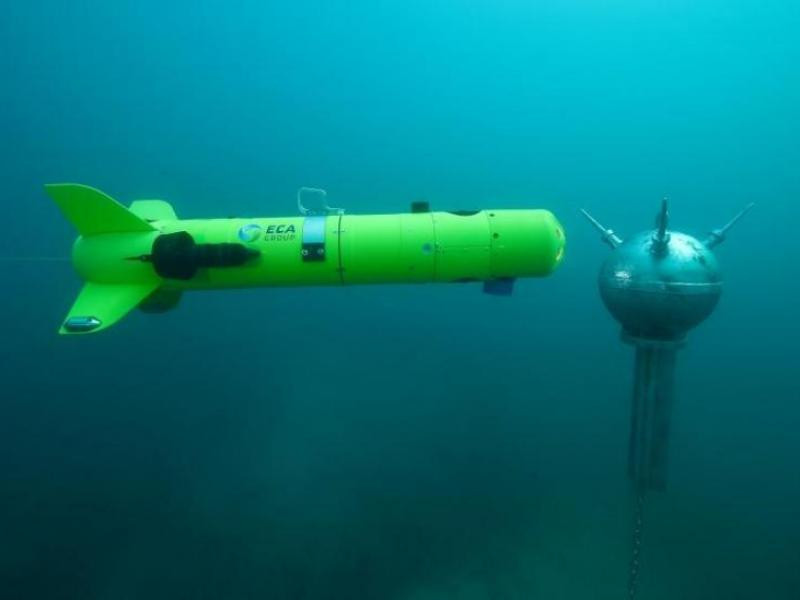 Không khó để tưởng tượng đội hình của những chiếc B-52, nhanh chóng rải hàng trăm, thậm chí hàng nghìn quả thủy lôi như vậy, ngăn cản các đợt tiến quân hùng hậu của Hải quân Trung Quốc.