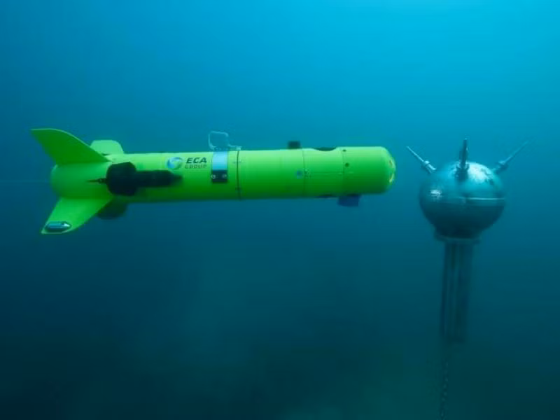 Không khó để tưởng tượng đội hình của những chiếc B-52, nhanh chóng rải hàng trăm, thậm chí hàng nghìn quả thủy lôi như vậy, ngăn cản các đợt tiến quân hùng hậu của Hải quân Trung Quốc.