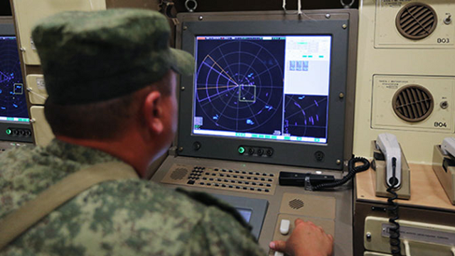 Sự gia tăng về số lượng và chất lượng của các thiết bị gây nhiễu của Nga, có thể đe dọa đến số UAV đang ngày càng tăng của quân đội Mỹ. Khả năng này của Nga đã được chứng minh, khi họ đã gây nhiễu các UAV của Mỹ, sử dụng ở Ukraine vào năm 2014.