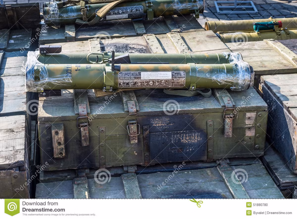 Xác suất bắn trúng mục tiêu cỡ xe chiến đấu bộ binh của Shmel là 0.8 ở khoảng cách 400m. Hiện tại RPO-A Shmel còn được Nga phát triển thành nhiều biến thể khác như RPO-M “Shmel-M” hay còn được gọi là RPO PDM-A được giới thiệu vào năm 2006 với thiết kế gần như tương tự. Nó có trọng lượng chỉ 8.8kg với cỡ nòng 90mm và có tầm bắn lên tới 1.700m.