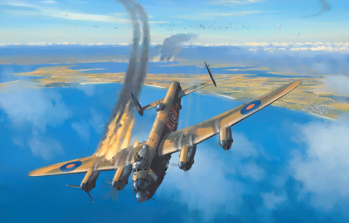 Nhưng trớ trêu thay, kẻ săn mồi chết người nhất của Tiger II, lại không phải những chiếc xe tăng khác, mà lại là máy bay ném bom Lancaster của Không quân Hoàng gia Anh (RAF). Quân đội Đức đã đặt hàng 1.500 chiếc Tiger II, nhưng do RAF không kích vào các nhà máy của nhà sản xuất Tiger II, nên Henschel đã phải cắt giảm sản lượng.