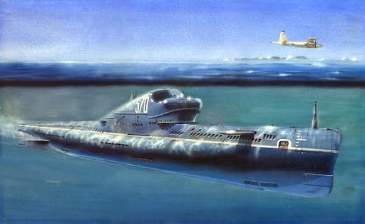 Điều chú ý là Liên Xô đã không chỉ tiếp thu những công nghệ của tàu ngầm Đức quốc xã, năm 1964, Bộ Quốc phòng Liên đã xuất bản cuốn sách của Karl Doenit. Theo ý kiến của các chuyên gia hải quân Liên Xô, bản dịch là cần thiết, vì cuốn sách đã trình bày sự chuẩn bị của các lực lượng tàu ngầm Đức cho chiến tranh và trong chiến tranh. Ảnh: Tàu ngầm dự án 613 của Liên Xô.