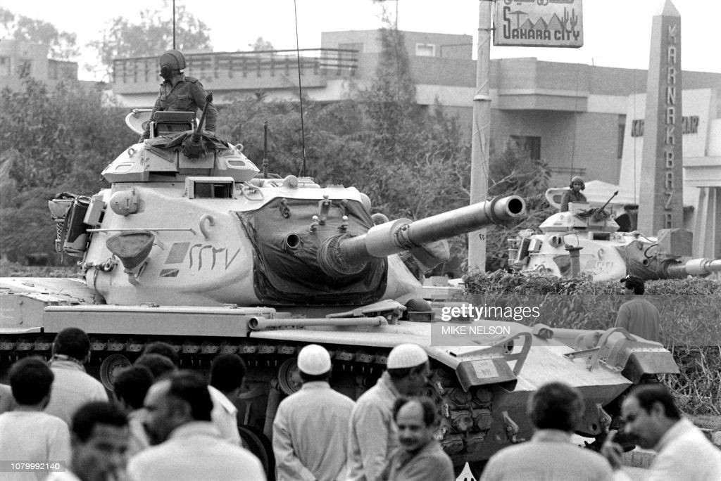 Việc hiện đại hóa xe tăng T-55 của Ai Cập bị ảnh hưởng nhiều bởi các công nghệ của đối thủ đến từ Mỹ là xe tăng M60, mà Ai Cập đã nhận từ nguồn viện trợ quân sự của Mỹ từ cuối những năm 1970 và họ còn nhận được số lượng lớn hơn nữa, sau khi Chiến tranh Lạnh kết thúc, từ nguồn dự trữ của Mỹ.