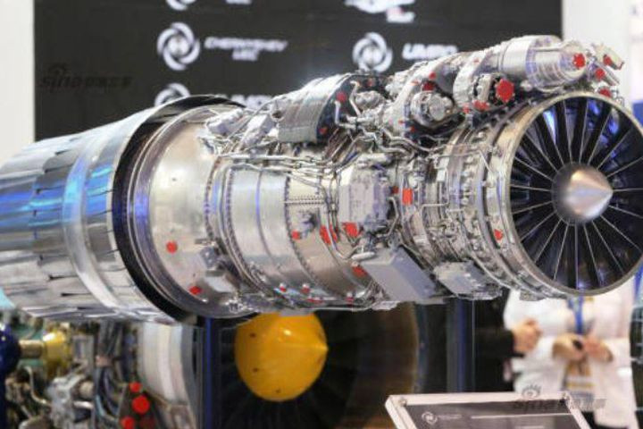 Động cơ NSAL-41 không chỉ giảm yêu cầu bảo trì mà còn có công suất lớn hơn 16% so với động cơ AL-31 cũ hơn và tiết kiệm nhiên liệu hơn, cải thiện độ bền. Phần lớn phi đội Su-30SM của Nga dự kiến sẽ được nâng cấp lên tiêu chuẩn Su-30SM2, trong khi các đơn vị khác được sản xuất song song.