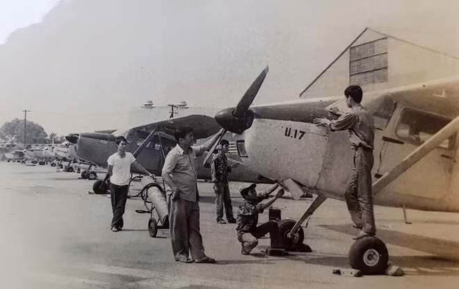 Cuối cùng là máy bay cánh quạt T-41 cũng do hãng Cessna sản xuất dùng cho huấn luyện, đào tạo phi công. Sau 1975, hoạt động của máy bay này vẫn giữ nguyên, quân đội ta dùng để huấn luyện chiến đấu và tìm kiếm cứu nạn.