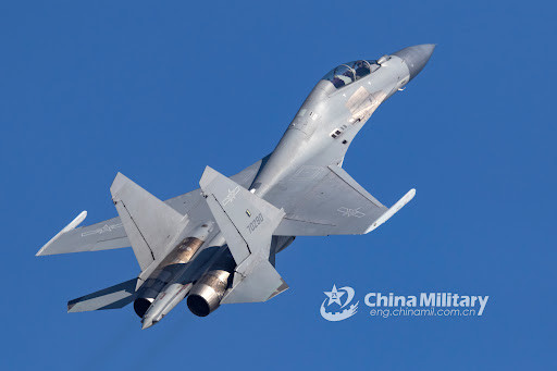 J-16 thực hiện chuyến bay của mình vào ngày 17/10/2011, với các nguồn tin khác nhau về thời điểm nó đi vào trong biên chế Không quân Trung Quốc với thời gian từ năm 2013 đến năm 2015.