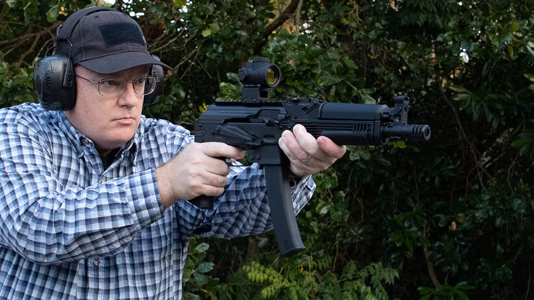 Phiên bản thử nghiệm trước đây của súng tiểu liên PPK-20, được chế tạo theo đơn đặt hàng của Bộ Quốc phòng Nga và hiện có thể được đưa vào trang bị rộng rãi trong quân đội Nga.