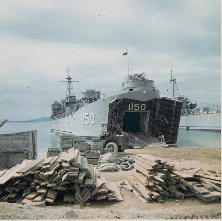 Ngày 10/3/1967, Bộ Tư lệnh Mặt trận Trị-Thiên giao nhiệm vụ cho Đoàn 126 tiêu diệt tàu địch ở cảng và sông từ Cửa Việt tới Đông Hà. Mục tiêu được chọn đánh là tàu chiến địch, đang tiến hành nạo vét cửa sông và tàu tận tải LST Mỹ neo đậu ở cảng Cửa Việt.