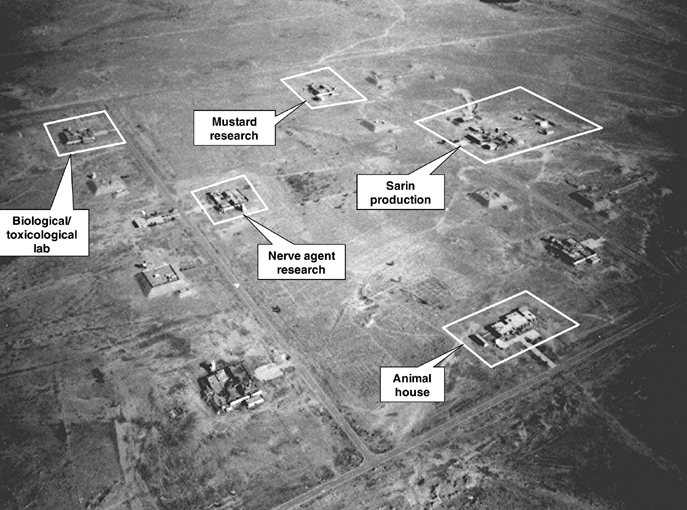 Iraq không có ngành công nghiệp hạt nhân phát triển và lò phản ứng hạt nhân duy nhất có tên Osirak do Pháp cung cấp, phải phụ thuộc rất nhiều vào sự hỗ trợ của các kỹ thuật viên Pháp.