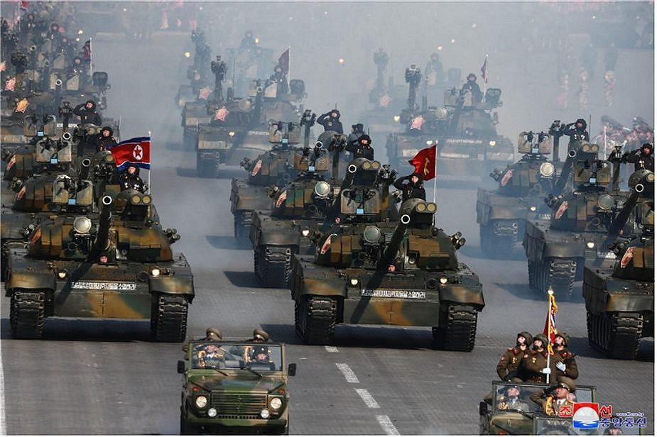 Sư đoàn 105 được ví là “Sư đoàn thép” của Triều Tiên, được trang bị xe tăng và thiết giáp hiện đại nhất của nước này. Nhiệm vụ của Sư đoàn 105 là tiến hành đột phá chiến dịch qua phòng tuyến và tiến sâu vào trung tâm của Hàn Quốc.