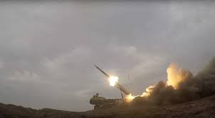 S-300V4 là hệ thống tên lửa phòng không di động tiên tiến, được thiết kế để bảo vệ các cơ sở hành chính và quân sự quan trọng, cũng như các nhóm lực lượng trước những cuộc không kích cũng như tấn công bằng tên lửa đạn đạo. Đây là phiên bản thứ 4 của hệ thống tên lửa phòng không nâng cấp S-300V.