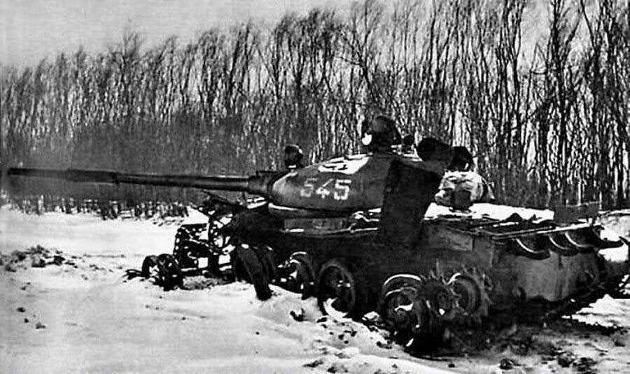 Ngày hôm sau, được sự cho phép của Trung Quốc, quân Liên Xô quay lại để mang xác đồng đội về. Tuy nhiên, khi lính Liên Xô cố gắng cứu kéo chiếc xe tăng, quân Trung Quốc lại nổ súng buộc họ phải rút lui. Ngày 21/3, Liên Xô điều đội công binh đến để phá hủy chiếc xe tăng, ngăn nó rơi vào tay Trung Quốc, nhưng họ tiếp tục bị hỏa lực đối phương đẩy lùi.