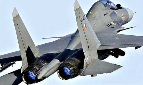 Ngoài ra, dự án MMRCA 2.0 đang được Không quân Ấn Độ đấu thầu là loại máy bay chiến đấu hạng trung/hạng nhẹ, chứ không phải hạng nặng. Không quân Ấn Độ trước đây chưa từng trang bị chiến đấu cơ của Mỹ, nên một khi được trang bị F-15EX, sẽ là cơn ác mộng về công tác đảm bảo hậu cần.