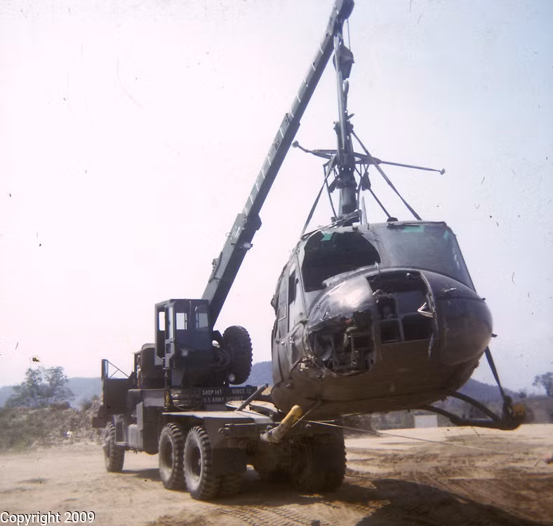 Trên đây chỉ là con số thống kê những chiếc trực thăng thuộc quân đội Mỹ bị bắn rơi trên chiến trường Việt Nam. Việc thống kê số lượng máy bay trực thăng của các đồng minh thân Mỹ khác là khá khó khăn, tuy nhiên chắc chắn con số đó cũng không hề nhỏ. Nguồn ảnh: Pinterest.