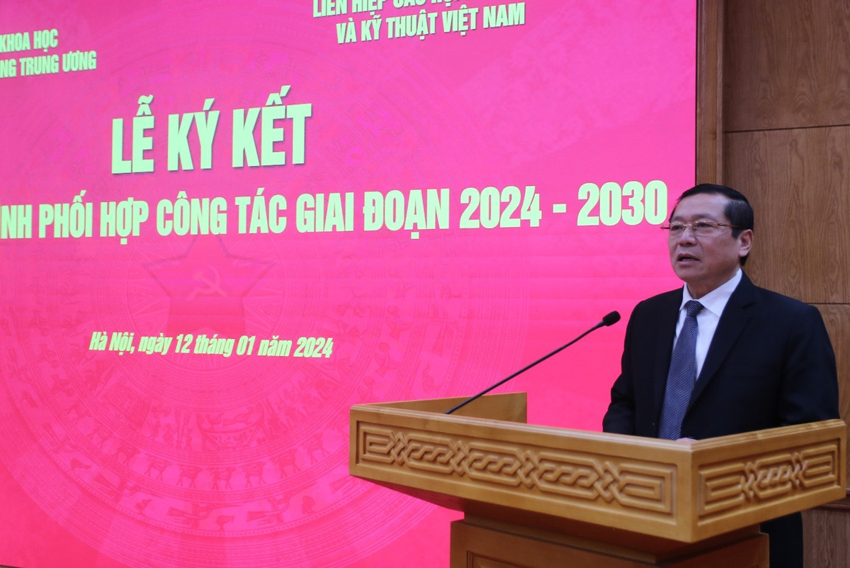 Hoi dong Khoa hoc cac Co quan Dang Trung uong va VUSTA ky ket chuong trinh phoi hop giai doan 2024-2030-Hinh-2