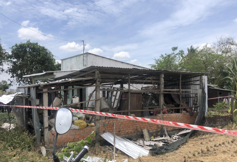  Người đàn ông ở Bạc Liêu tử vong do nổ đầu đạn cối: Sáng 28/2/2023, nhiều người bỗng giật mình bởi tiếng nổ lớn phát ra từ nhà anh Hồ Thanh Long (SN 1986, trú tại xã Châu Hưng A, huyện Vĩnh Lợi). Khi mọi người chạy đến thì phát hiện một người đã tử vong, cơ thể không còn nguyên vẹn nên trình báo cơ quan chức năng. Nguyên nhân ban đầu được xác định, do nổ đầu đạn cối 60mm, trọng lượng 1,33kg. 