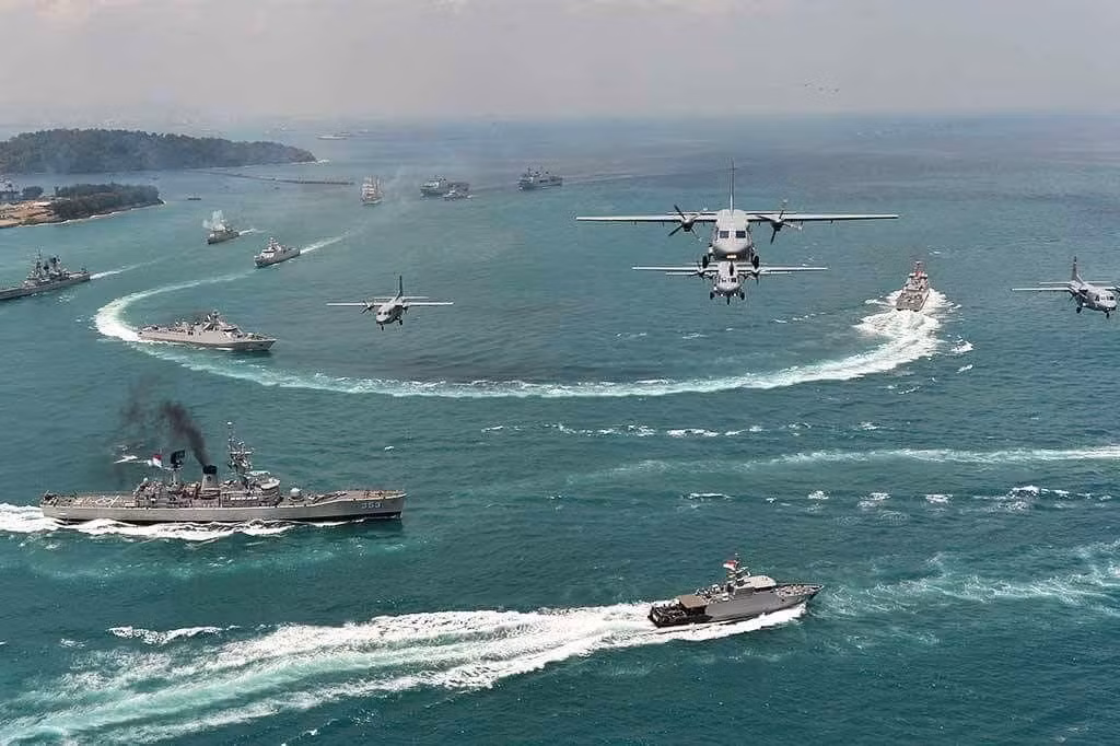 Lực lượng chính của Hải quân Indonesia bao gồm 8 khinh hạm, 24 tàu hộ vệ, 3 tàu ngầm và 12 tàu phá lôi các loại. Nguồn ảnh: Defenceforums.