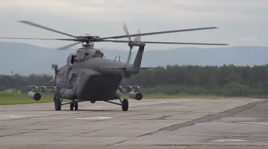 Ngay cả các trực thăng vận tải đa năng Mi8/17 của Không quân Nga cũng được vũ trang khi tham gia Vostok 2018. Nguồn ảnh: Bộ Quốc phòng Nga.