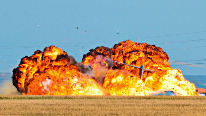 Thảm họa khủng khiếp này đã khiến toàn bộ 4 thành viên tổ bay trên chiếc A-400M thiệt mạng. Sau sự cố xảy ra, gần như ngay lập tức, Anh và Đức quyết định dừng bay đối với loại máy bay này cho đến khi Tây Ban Nha tìm ra nguyên nhân khiến máy bay rơi. Nguồn ảnh: Huanqiu.