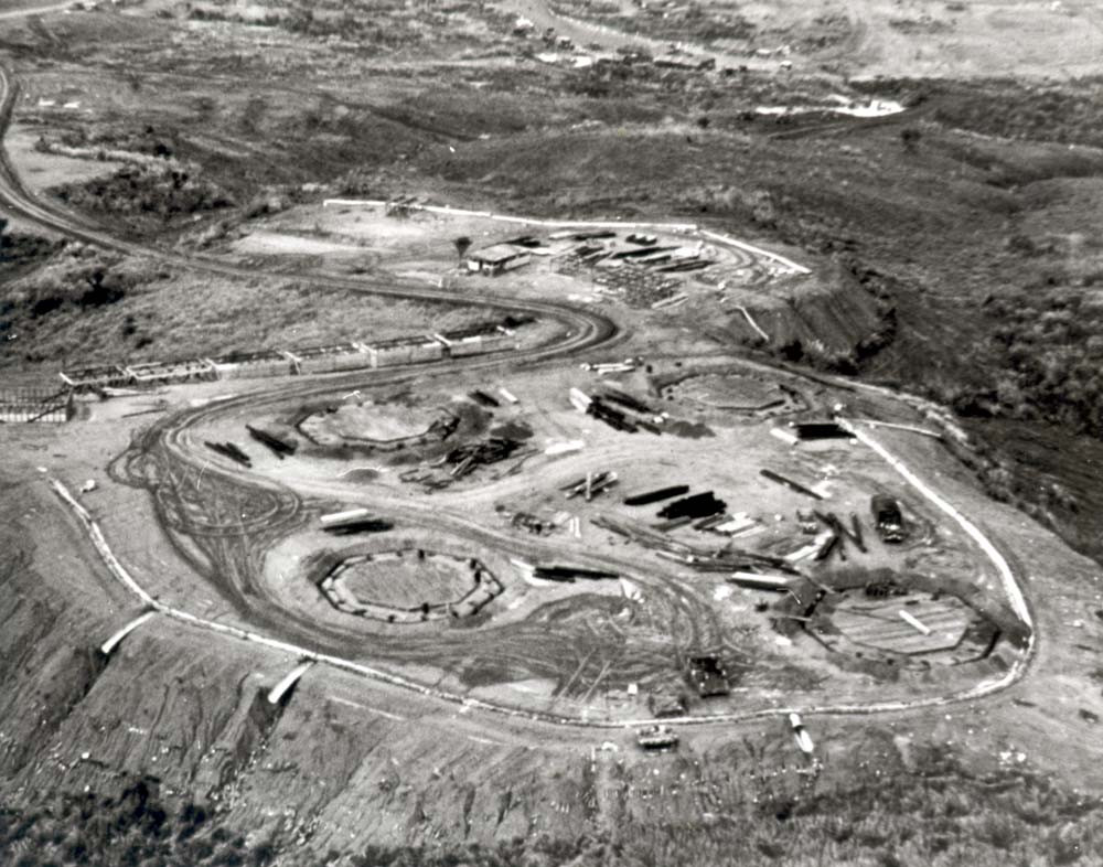 Tuỳ theo địa hình và điểm nóng giao tranh mà trong một khu vực chỉ vài chục km vuông có thể có nhiều trận địa pháo khác nhau - yểm trợ hoả lực lẫn nhau. Nguồn ảnh: Vietnamwarmil.