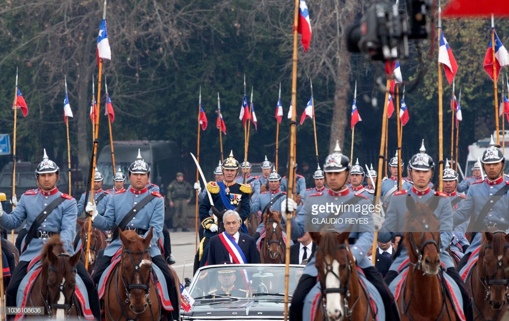 Thậm chí tới tận ngày nay quân đội chile vẫn duy trì đội kỵ binh nghi lễ. Nguồn ảnh: Gettyimg.