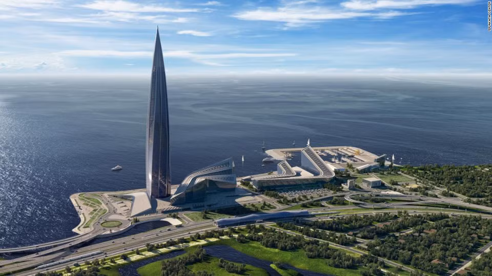 Gió gần đỉnh tháp có thể thổi ở vận tốc lên đến 167 km/h. Bề mặt của tòa tháp được làm từ 16.500 tấm kính, được trang bị cửa chớp tự động và van giữ nhiệt. Các nhà phát triển cũng cài đặt một số hệ thống thân thiện với môi trường như hệ thống tái sử dụng và lọc nước.