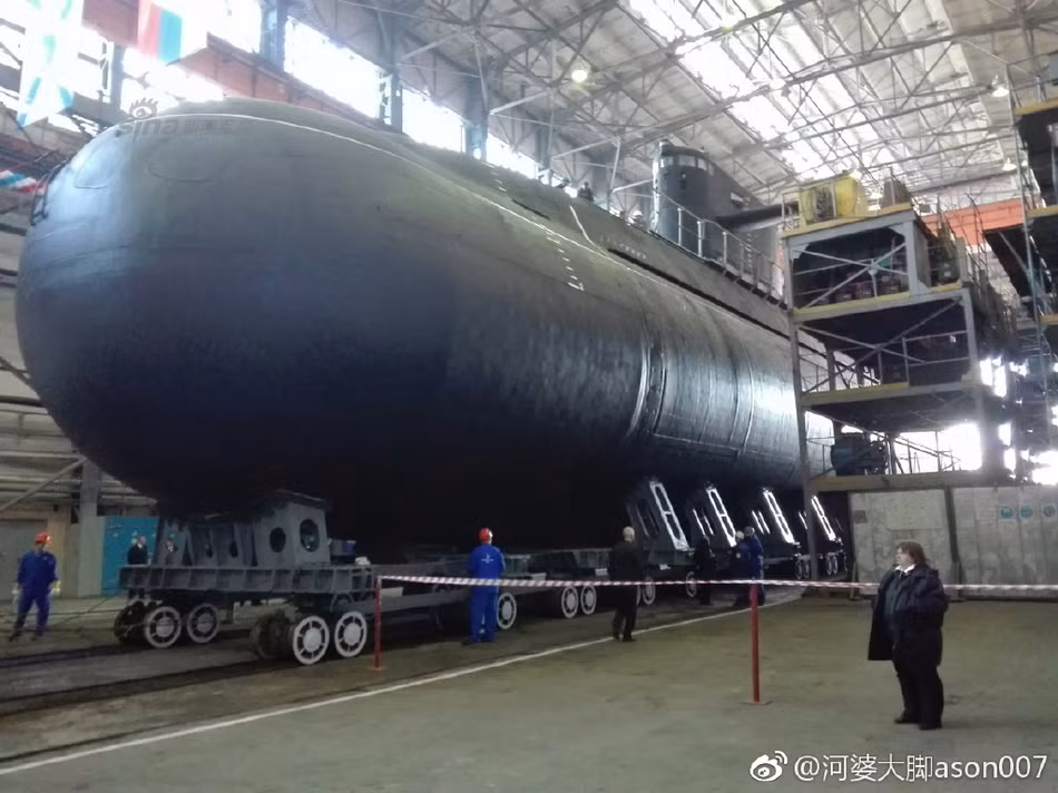 Theo dự kiến sau khi hoàn tất quá trình thử nghiệm, tàu ngầm Kronshtadt sẽ chính thức được biên chế cho Hải quân Nga trong năm 2019, trong hạm đội biển Baltic. Nguồn ảnh: Ason007.