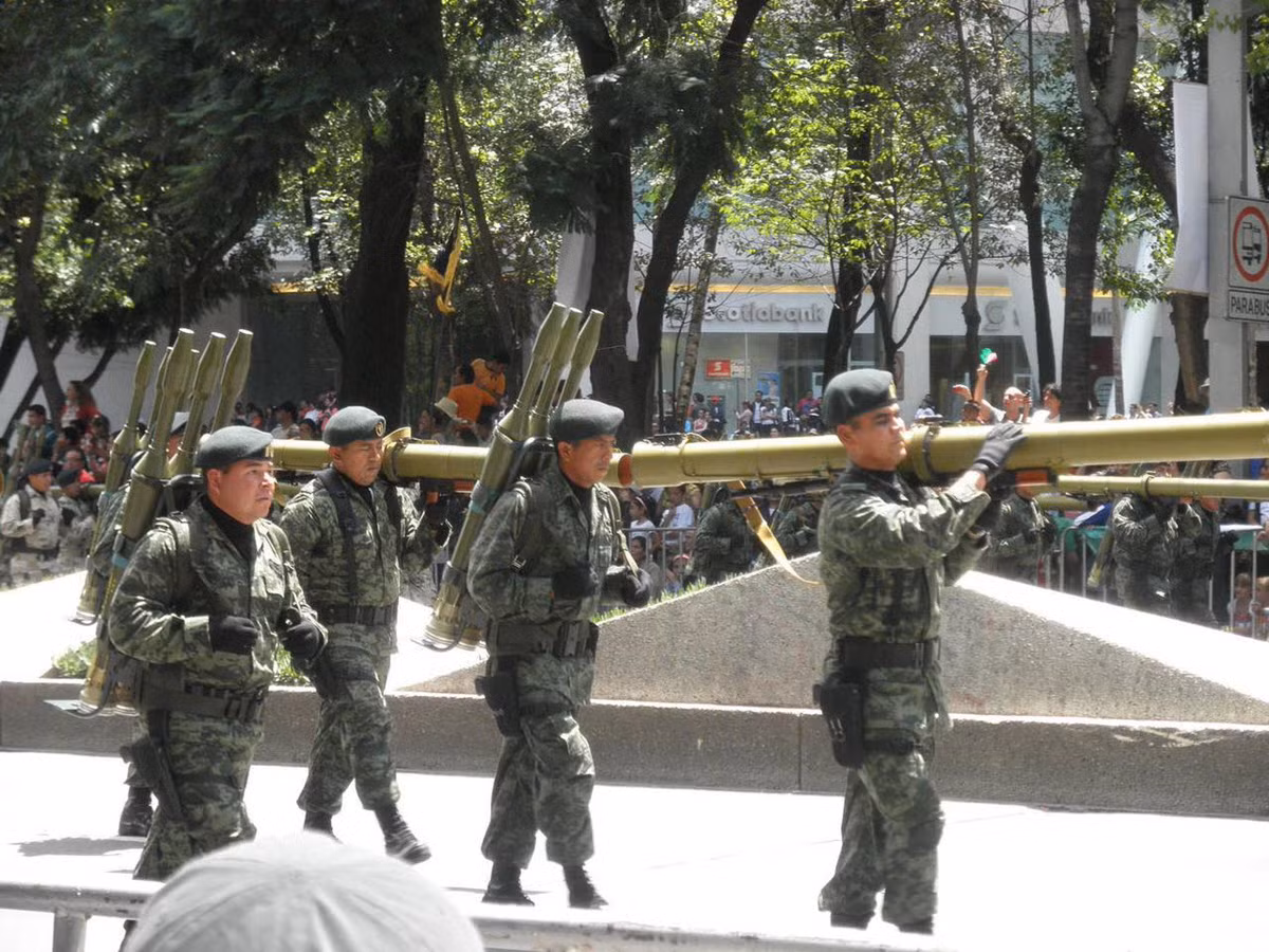 Trong Chiến tranh Iraq (2003), quân đội Iraq được cho là đã sử dụng RPG-29 để đánh vỗ mặt với các xe tăng của liên quân do Mỹ dẫn đầu, trong đó có các loại xe tăng M1 Abrams của Mỹ và Challenger 2 của Anh. Nguồn ảnh: Pinterest.