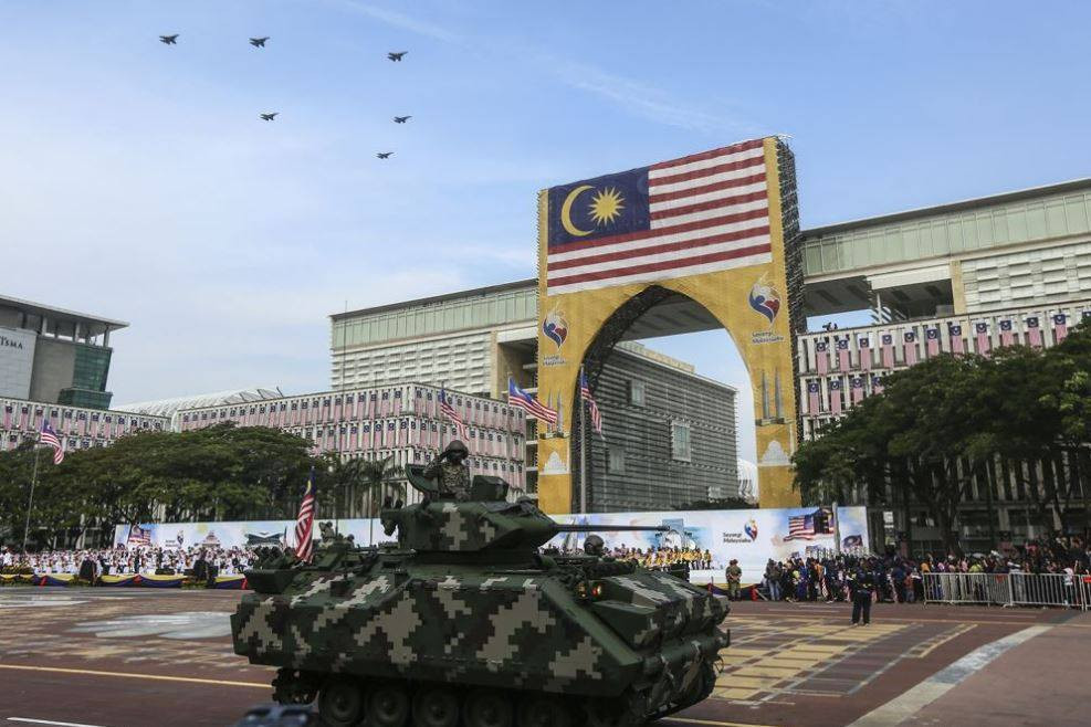 Xe thiết giáp bọc thép ACV-300 Adnan - đây là sản phẩm của chương trình nghiên cứu hợp tác giữa Malaysia và Thổ Nhĩ Kỳ. Hiện Malaysia sở hữu hơn 200 chiếc thiết giáp bọc thép loại này. Nguồn ảnh: ST.