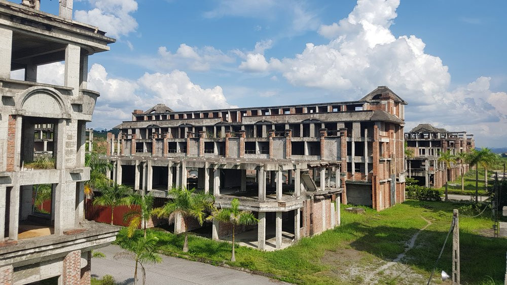 Lanh nguoi ben trong sieu du an 2 ty do o xu Lang