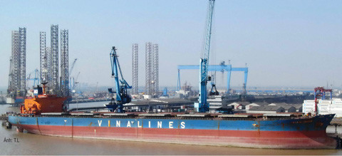 Vuc day tu no nan, Vinalines chi 415 ty dong mua lai co phan cang Quy Nhon