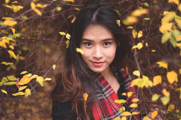 Lệ Mẫn hiện đang làm thêm tại The Langham Melbourne, một trong những khách sạn nổi tiếng tại Australia. Công việc giúp cô bạn có thêm nhiều trải nghiệm mới về cuộc sống, nâng cao khả năng giao tiếp, sự tự tin của bản thân và giúp cô mang về một khoản thu nhập khá để trang trải thêm cho cuộc sống, chuyện học tập ở nước ngoài.