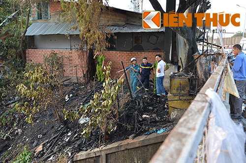 Chay hang loat cua hang chi vi dot rac