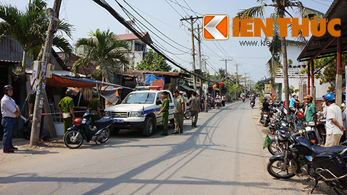 Hoang hon nguoi dan ong chet bat thuong trong xuong go
