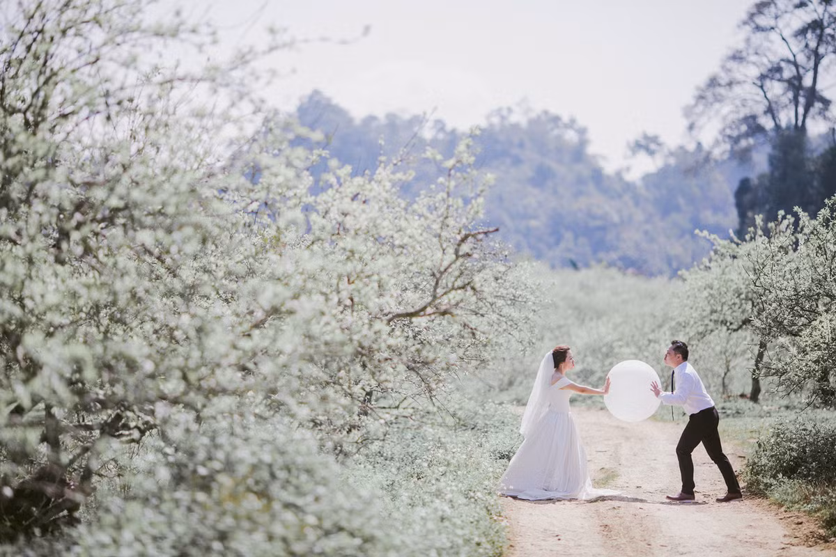 Sau 3 tháng trò chuyện trên mạng, hai người hẹn gặp mặt và ngay lập tức họ đều có cảm giác như là những người bạn cũ trong lần hẹn hò đầu tiên.